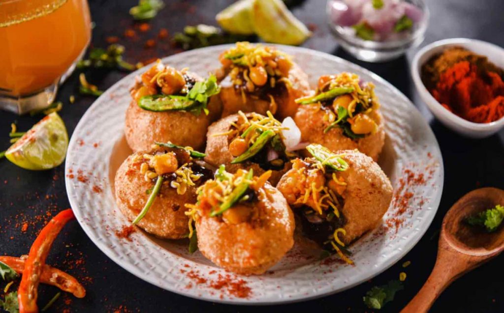 SPESIALITET: Dahi Chutney Golgappe er en av byens mange vegetare spesialiteter.