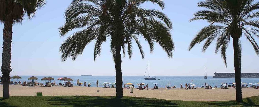 La Malagueta - stranden nær sentrum av Malaga. God plass og gode strand-restauranter.
