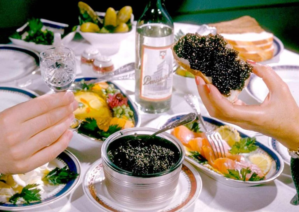 The Russian way: Caviar servert med vodka