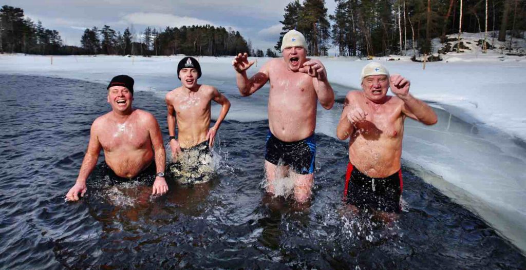 Sauna med iskaldt bad er to sider av finsk kultur